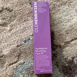 NWT: OLEHENRIKSEN Hydrabarrier Nourishing Face Oil